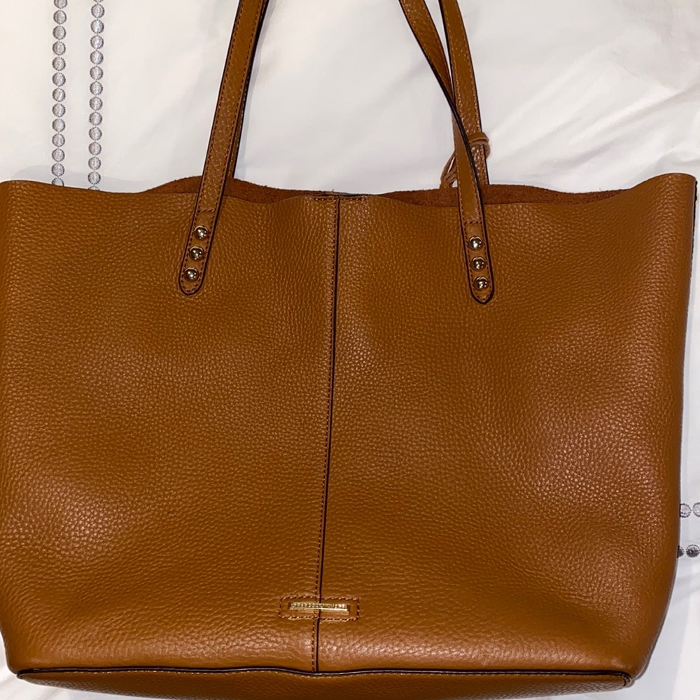 Medium Unlined Leather Tote Bag